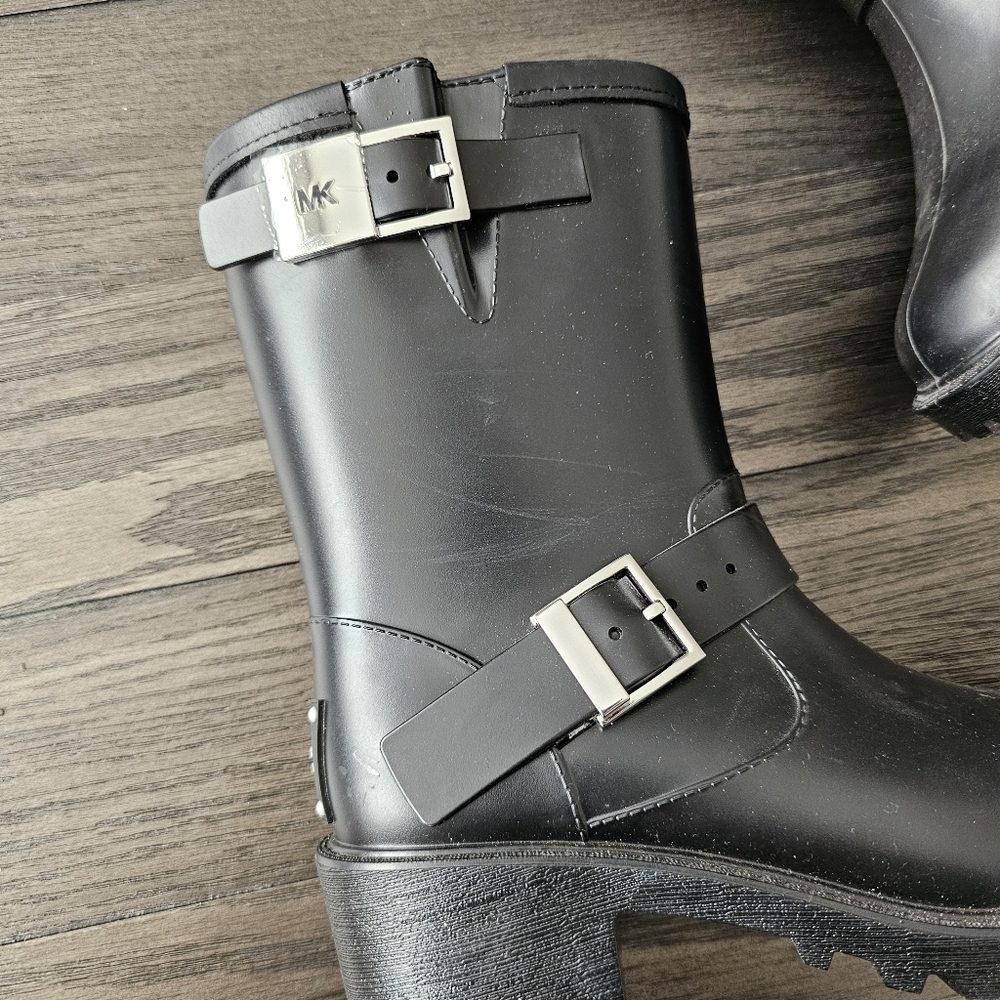 Michael Kors Davenport Rain Bootie - Picture 8 of 9